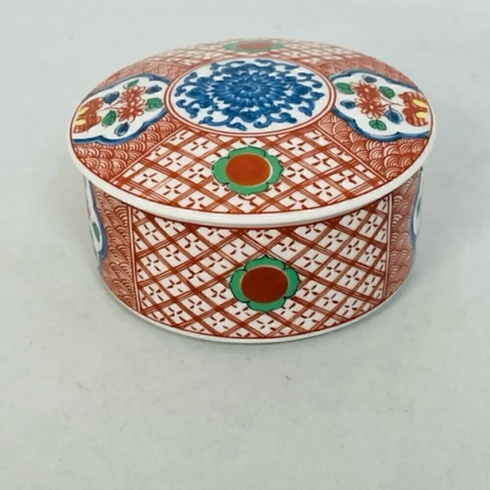 Vintage Japanese Floral Takahashi Round Porcelain Trinket Box Japan Red Blue Exc
